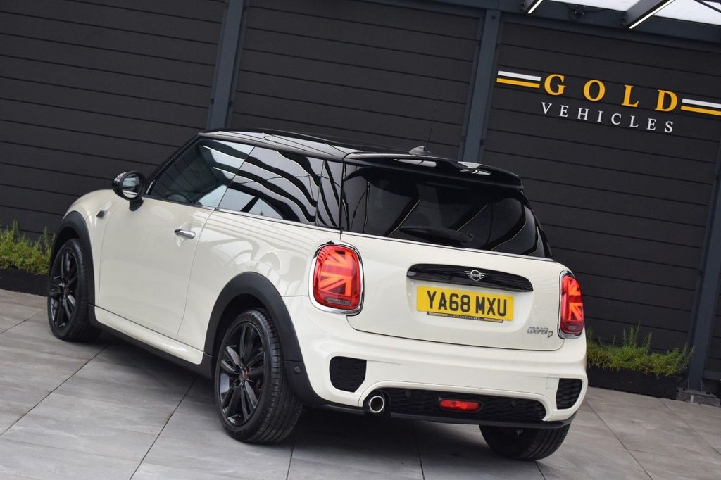 Used MINI Hatch 2018 for sale - 77927306: Photo 11