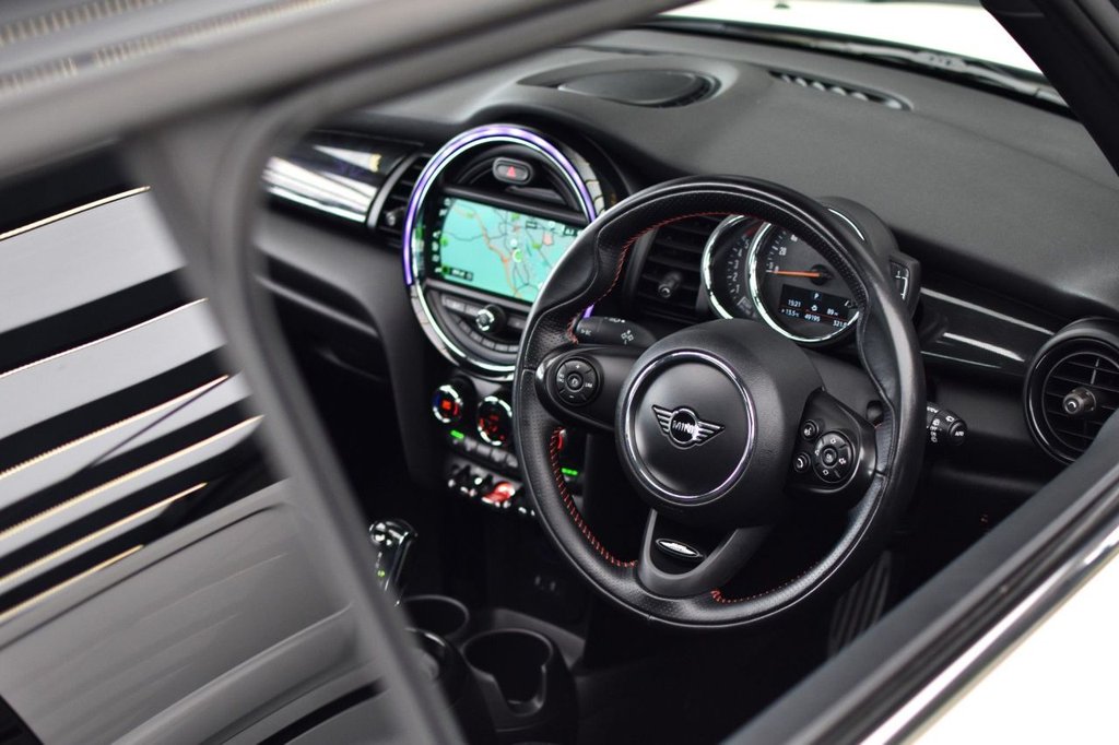 Used MINI Hatch 2018 for sale - 77927306: Photo 12