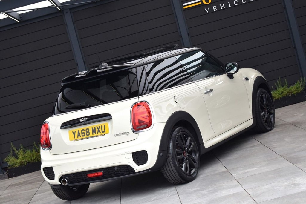 Used MINI Hatch 2018 for sale - 77927306: Photo 19