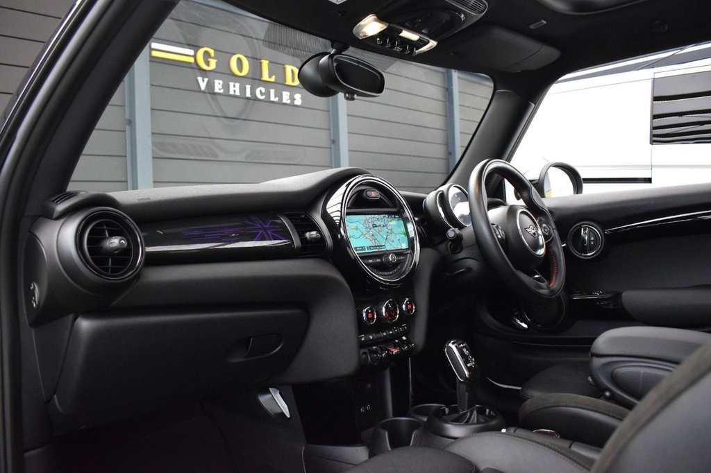 Used MINI Hatch 2018 for sale - 77927306: Photo 8