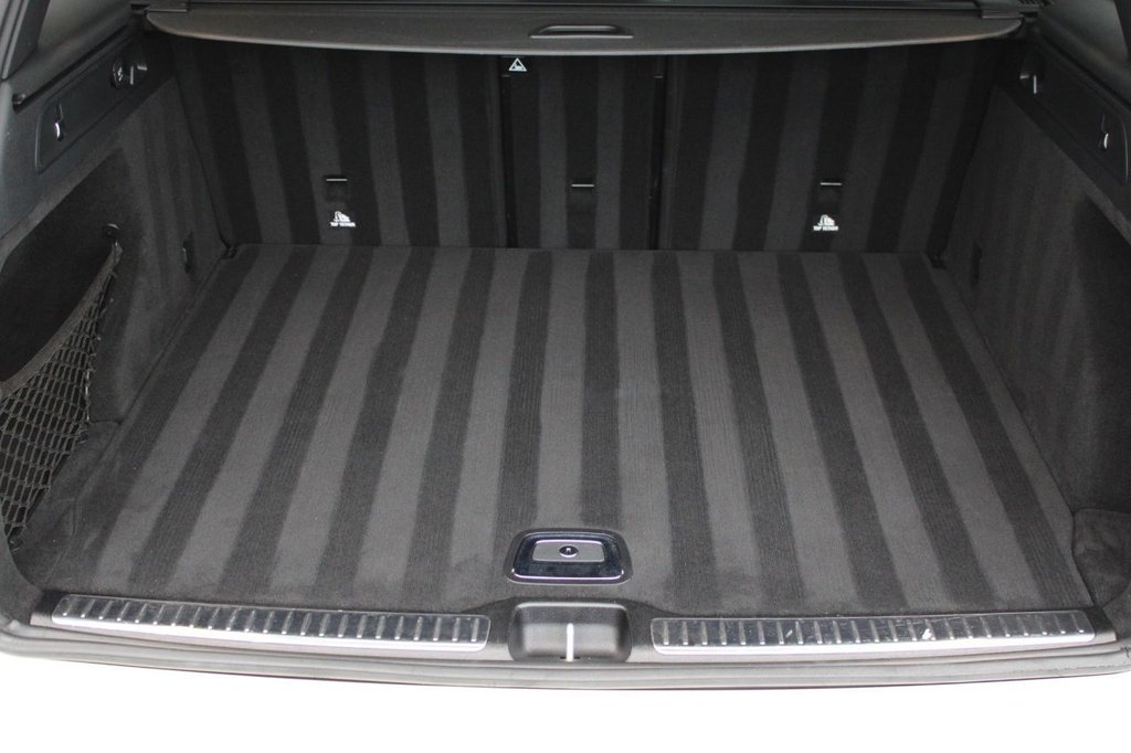 Used Mercedes-Benz GLC 2018 for sale - 76654744: Photo 21