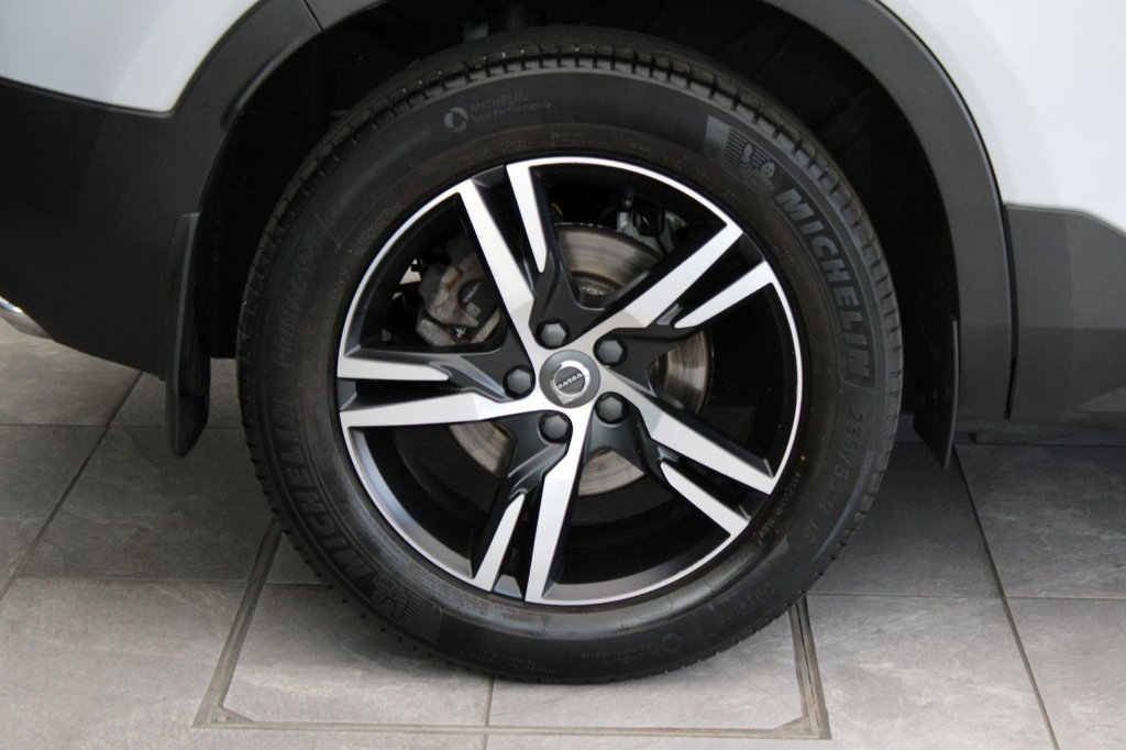 Used Volvo XC40 2019 for sale - 76223360: Photo 24