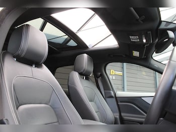 Used Jaguar F-Pace 2017 for sale - 75853154: Photo