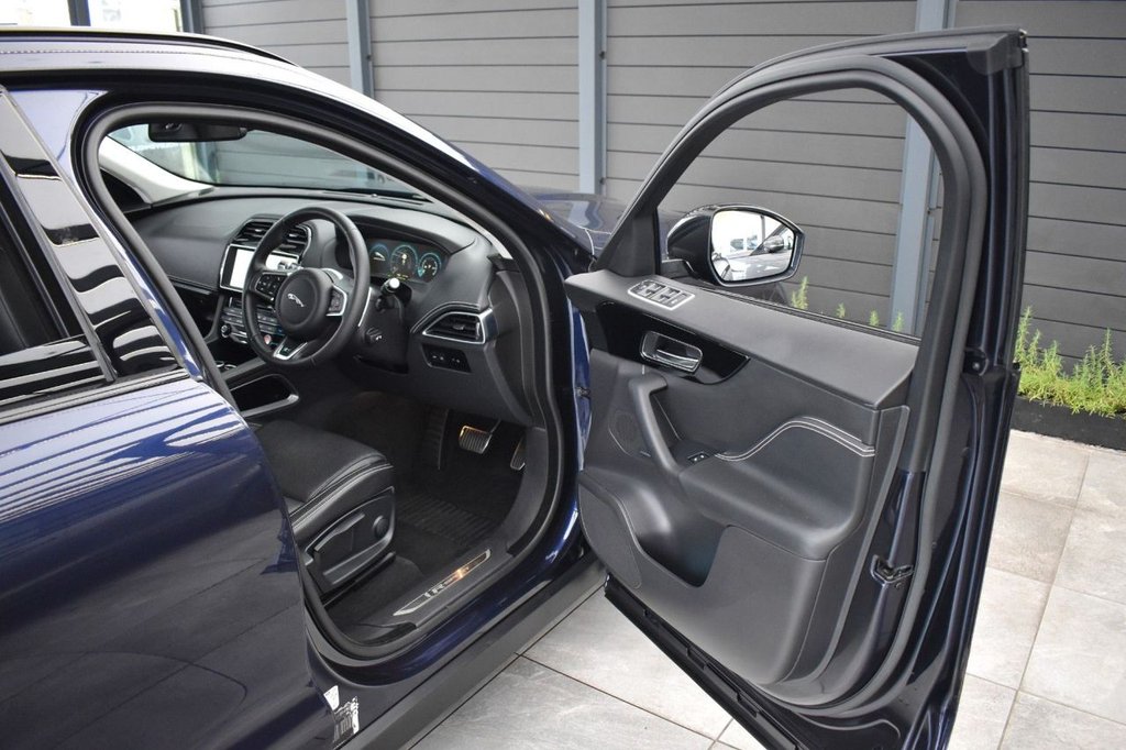 Used Jaguar F-Pace 2018 for sale - 78110266: Photo 22