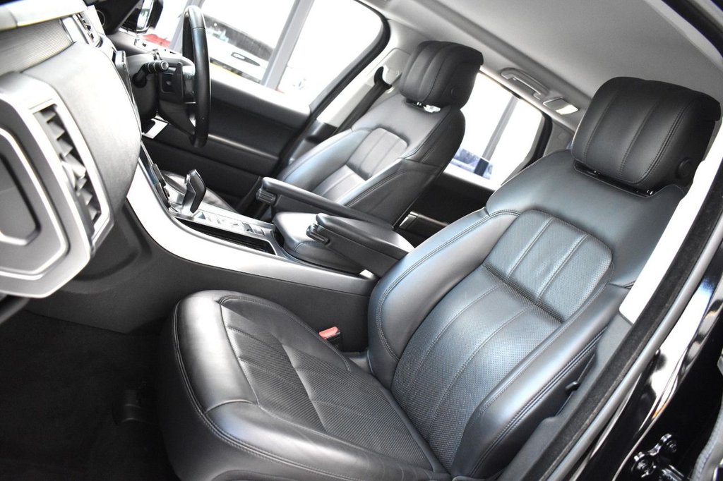 Used Land Rover Range Rover Sport 2018 for sale - 77463657: Photo 32