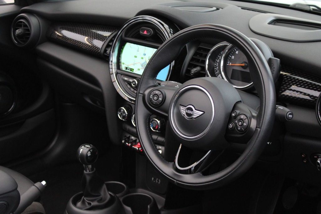 Used MINI Convertible 2017 for sale - 77212134: Photo 2