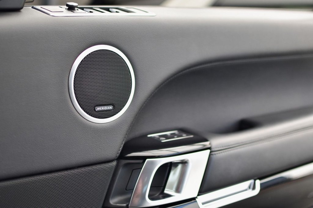 Used Land Rover Range Rover 2017 for sale - 78167000: Photo 10