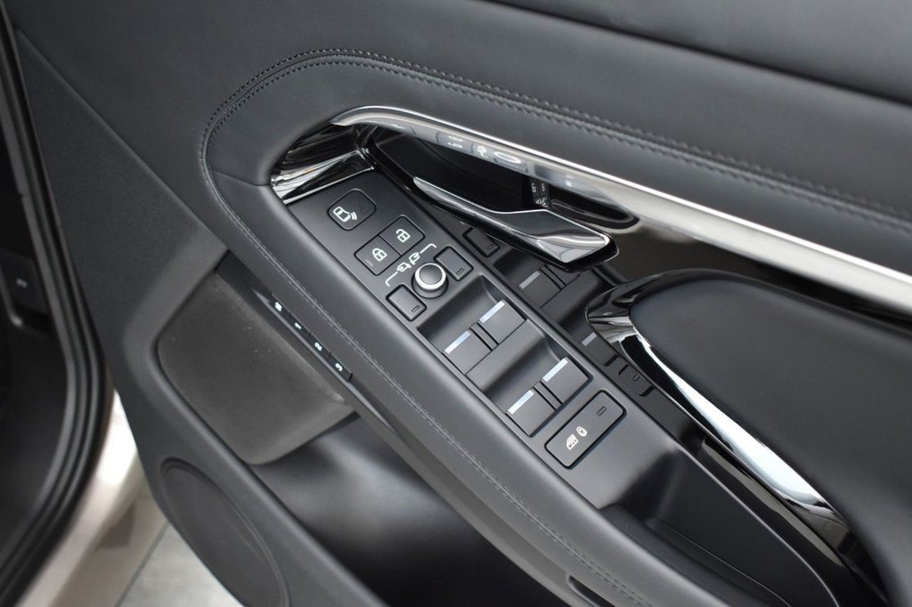 Used Land Rover Range Rover Evoque 2021 for sale - 77835316: Photo 47