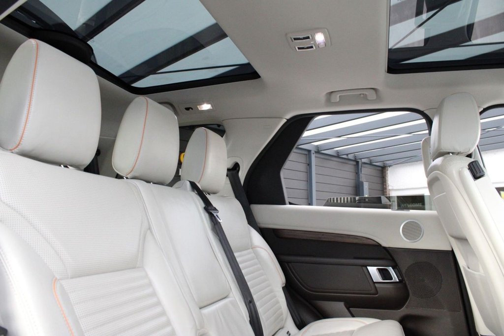 Used Land Rover Discovery 2017 for sale - 76617418: Photo 16