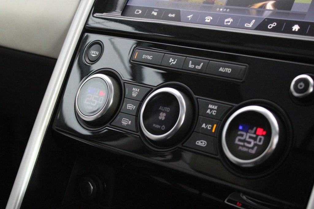 Used Land Rover Discovery 2017 for sale - 76617418: Photo 31