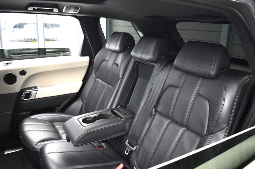 Used Land Rover Range Rover Sport 2015 for sale - 77936001: Photo 12