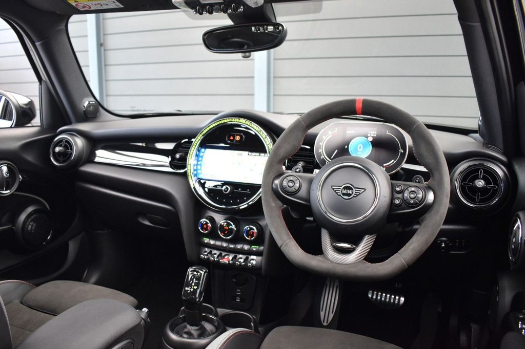 Used MINI Hatch 2023 for sale - 78167092: Photo 2