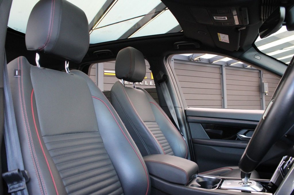 Used Land Rover Discovery Sport 2022 for sale - 76375963: Photo 2