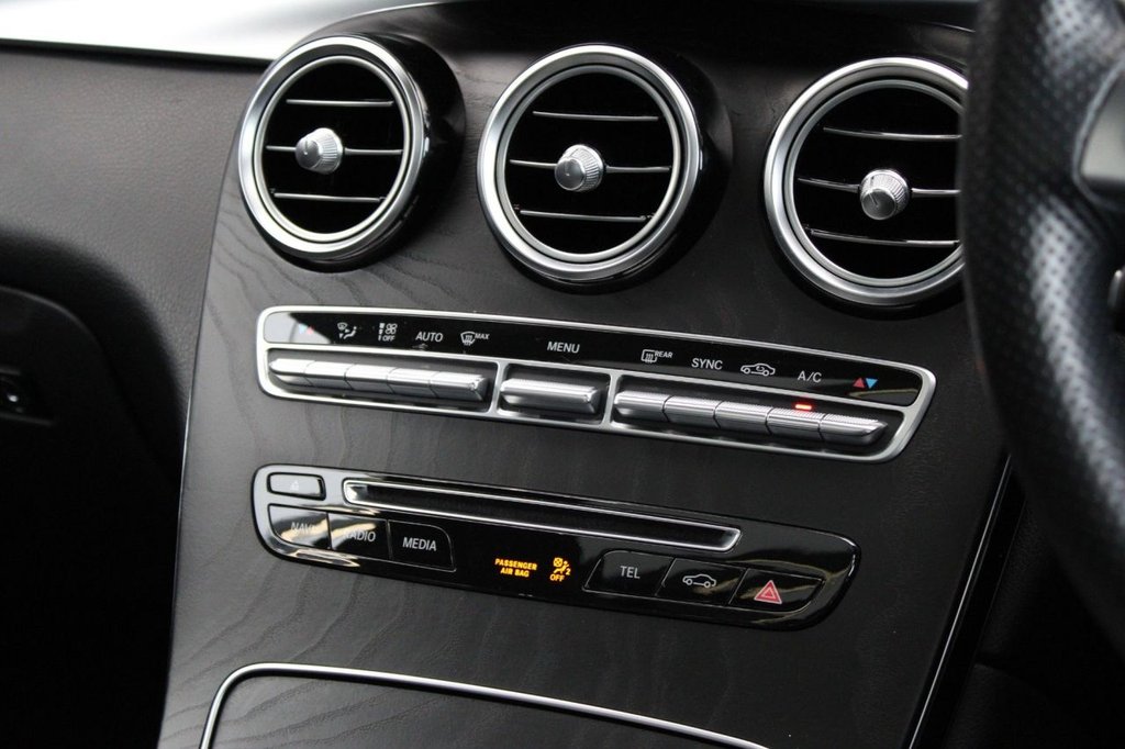 Used Mercedes-Benz GLC 2018 for sale - 77341508: Photo 16