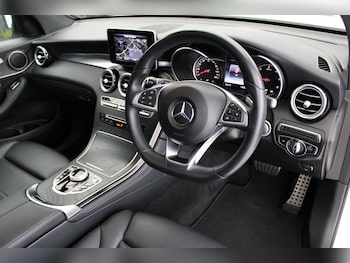 Used Mercedes-Benz GLC 2018 for sale - 77341508: Photo