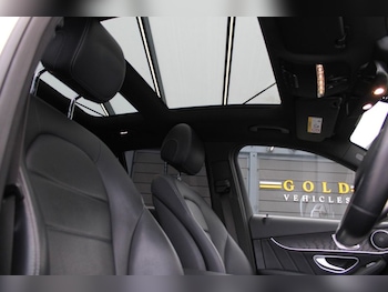 Used Mercedes-Benz GLC 2018 for sale - 77341508: Photo