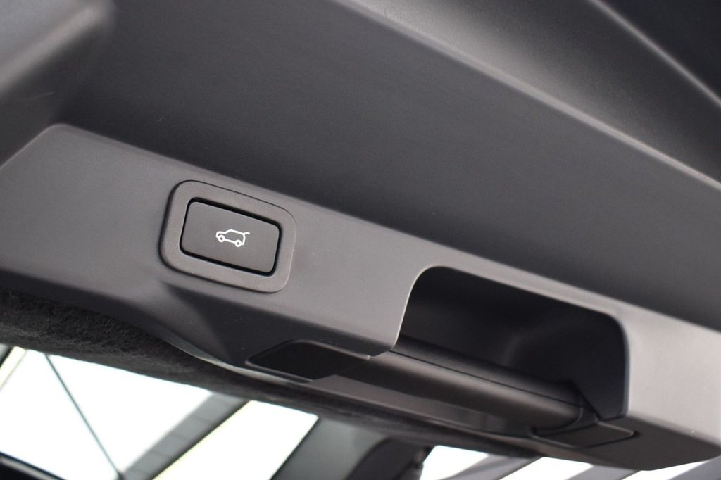 Used Land Rover Range Rover Sport 2020 for sale - 77654525: Photo 40