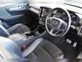 Used Volvo XC40 2019 for sale - 76356163: Photo