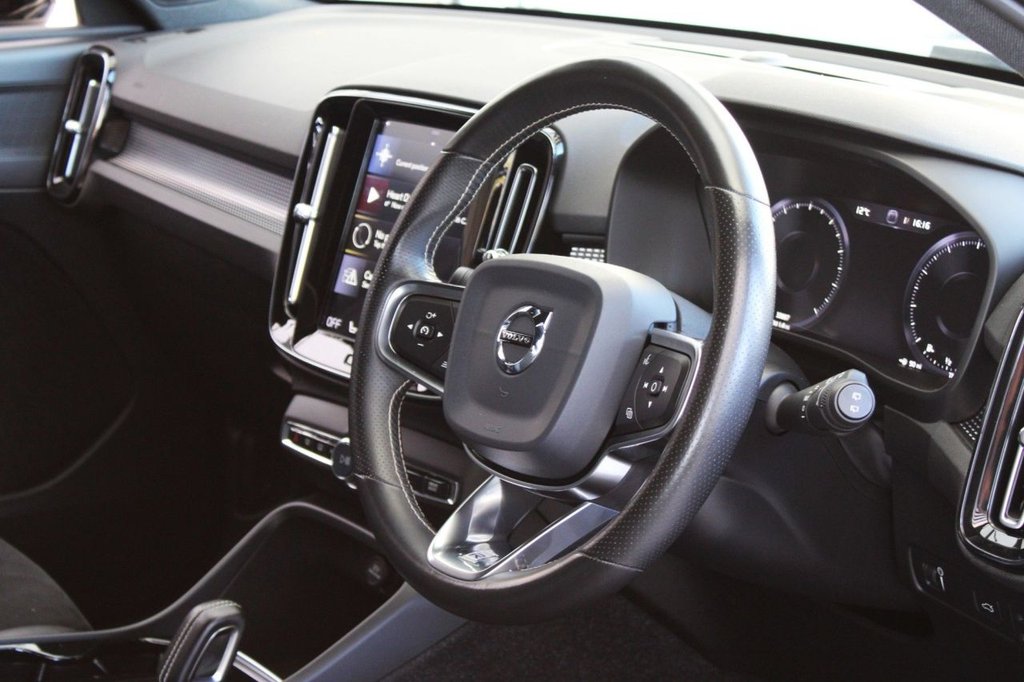 Used Volvo XC40 2019 for sale - 76356163: Photo 4