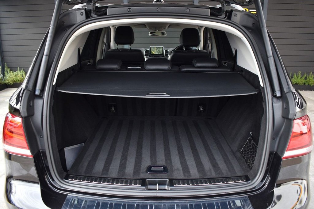 Used Mercedes-Benz GLE 2016 for sale - 77890884: Photo 28