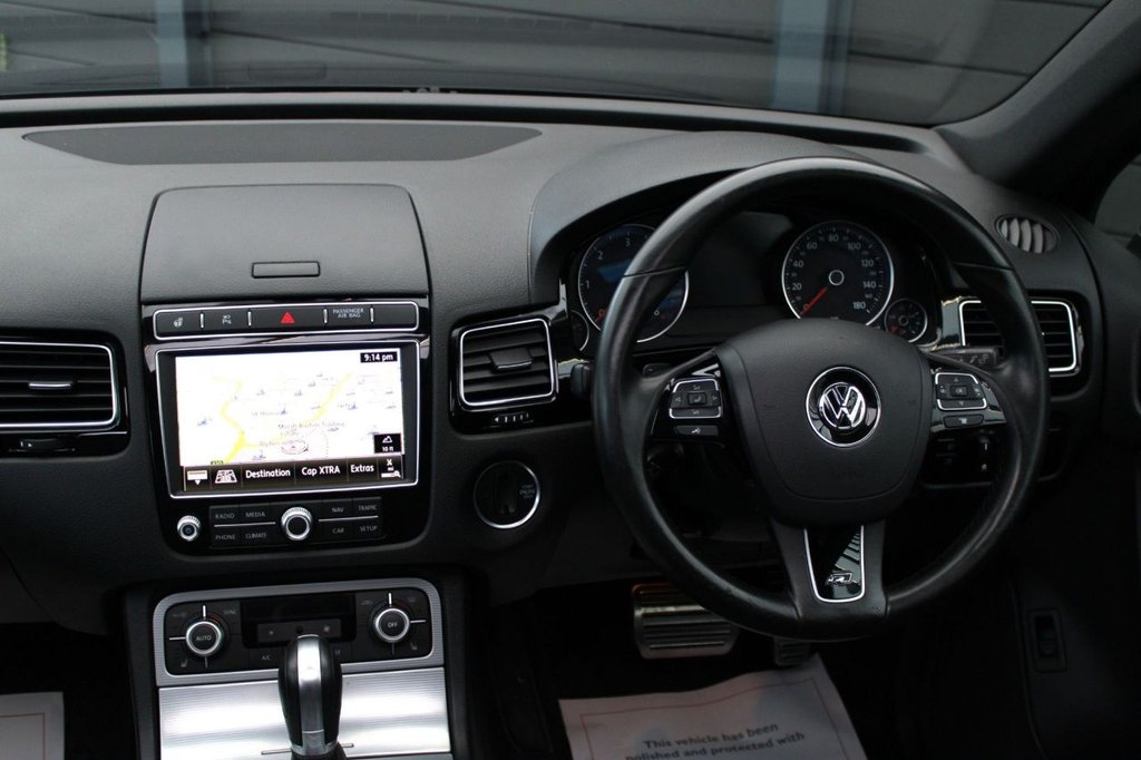 Used Volkswagen Touareg 2016 for sale - 76558540: Photo 14