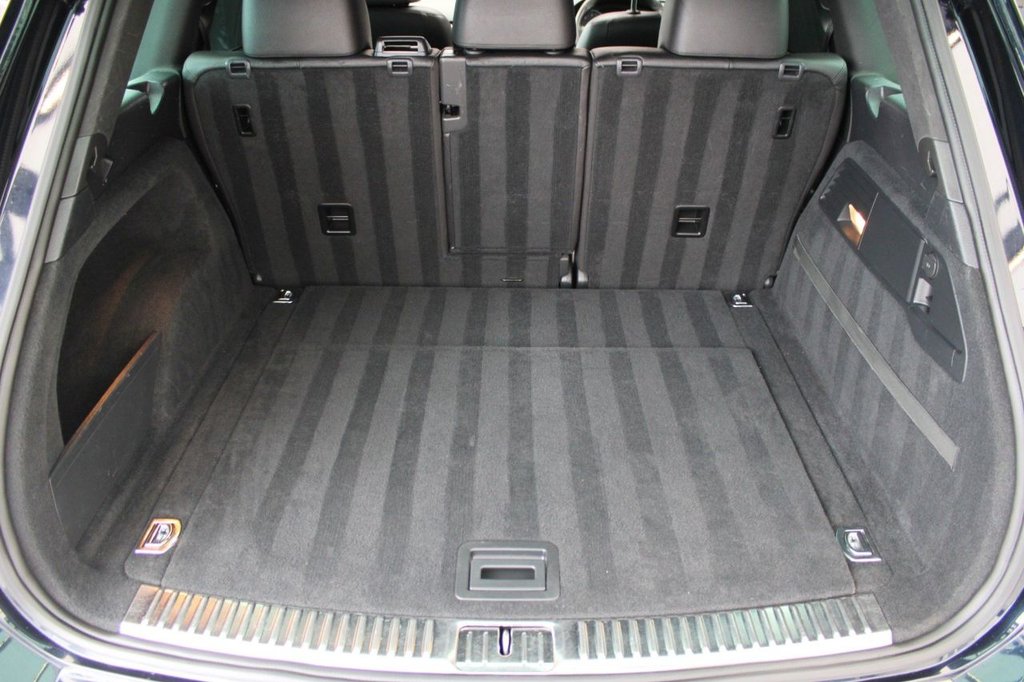 Used Volkswagen Touareg 2016 for sale - 76558540: Photo 29