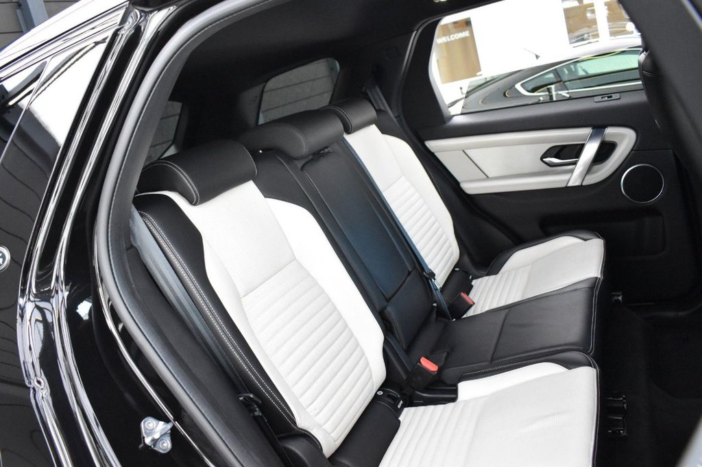 Used Land Rover Discovery Sport 2021 for sale - 77534095: Photo 8