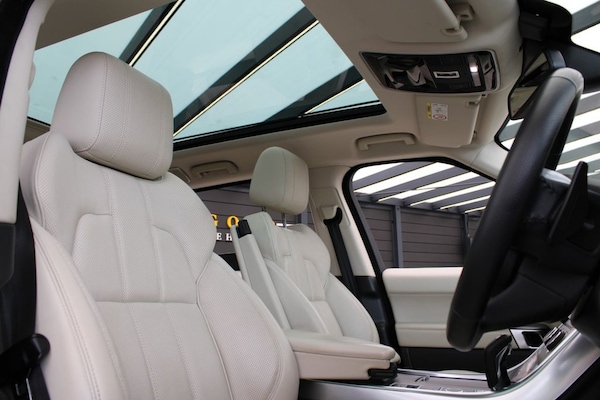 Used Land Rover Range Rover Sport 2016 for sale - 76245134: Photo 2