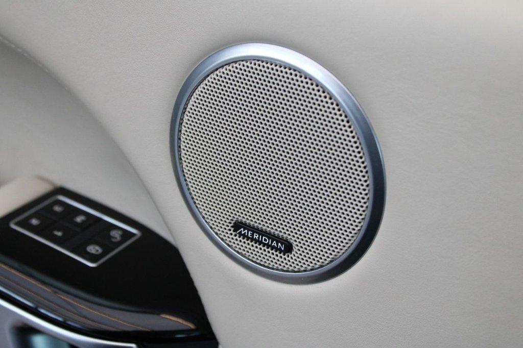 Used Land Rover Range Rover 2015 for sale - 76797603: Photo 8