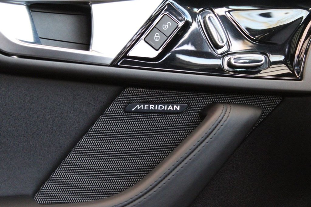 Used Jaguar F-Type 2014 for sale - 76934771: Photo 12