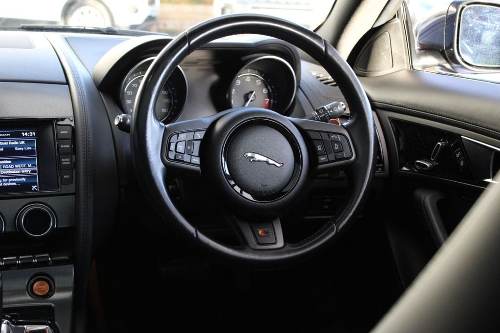 Used Jaguar F-Type 2014 for sale - 76934771: Photo 20