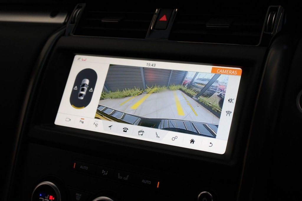 Used Land Rover Discovery 2019 for sale - 76546605: Photo 14