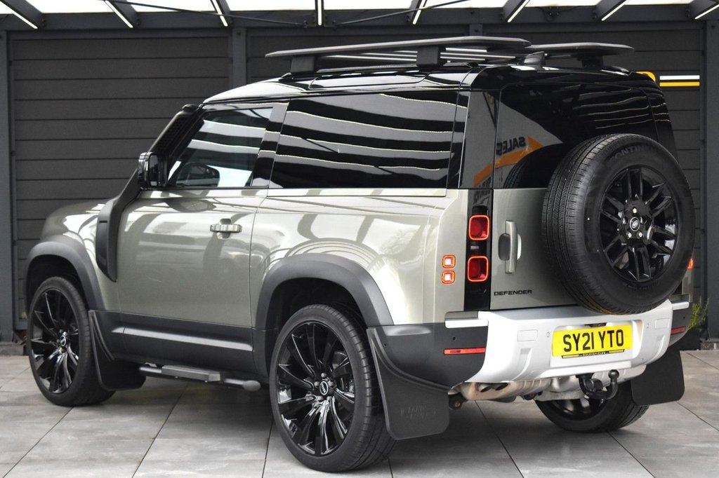 Used Land Rover Defender 2021 for sale - 77436688: Photo 11