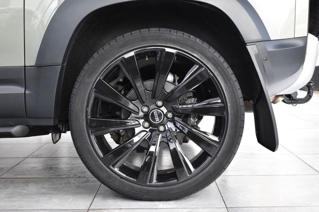 Used Land Rover Defender 2021 for sale - 77436688: Photo 30