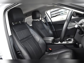 Used Land Rover Range Rover Evoque 2022 for sale - 77621155: Photo