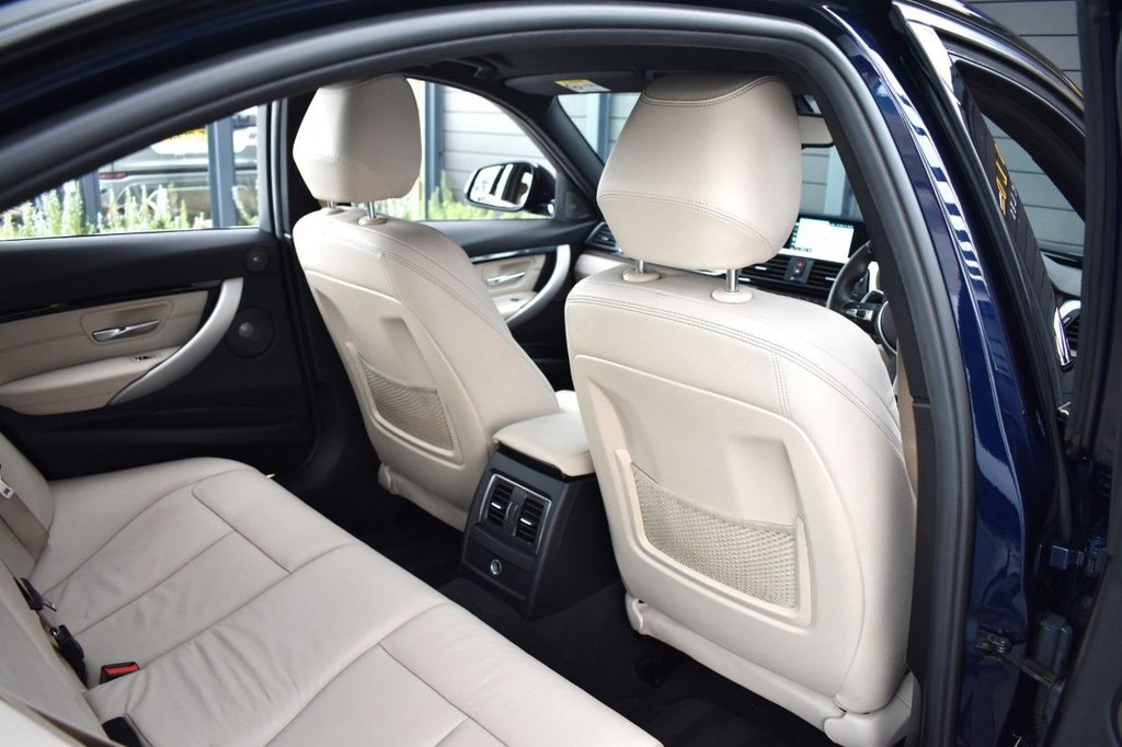 Used BMW 3 Series 2017 for sale - 77764936: Photo 12