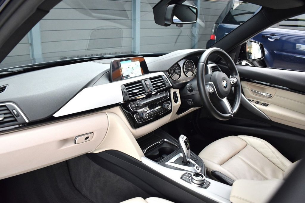 Used BMW 3 Series 2017 for sale - 77764936: Photo 18