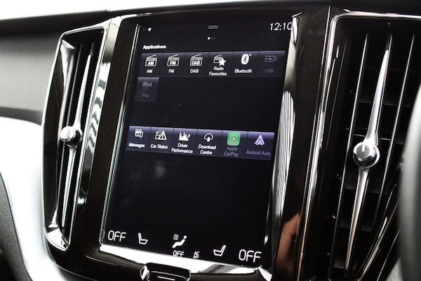 Used Volvo XC60 2018 for sale - 76256670: Photo 16
