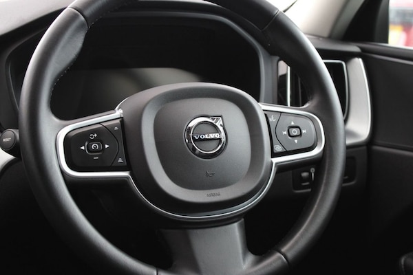 Used Volvo XC60 2018 for sale - 76256670: Photo 18