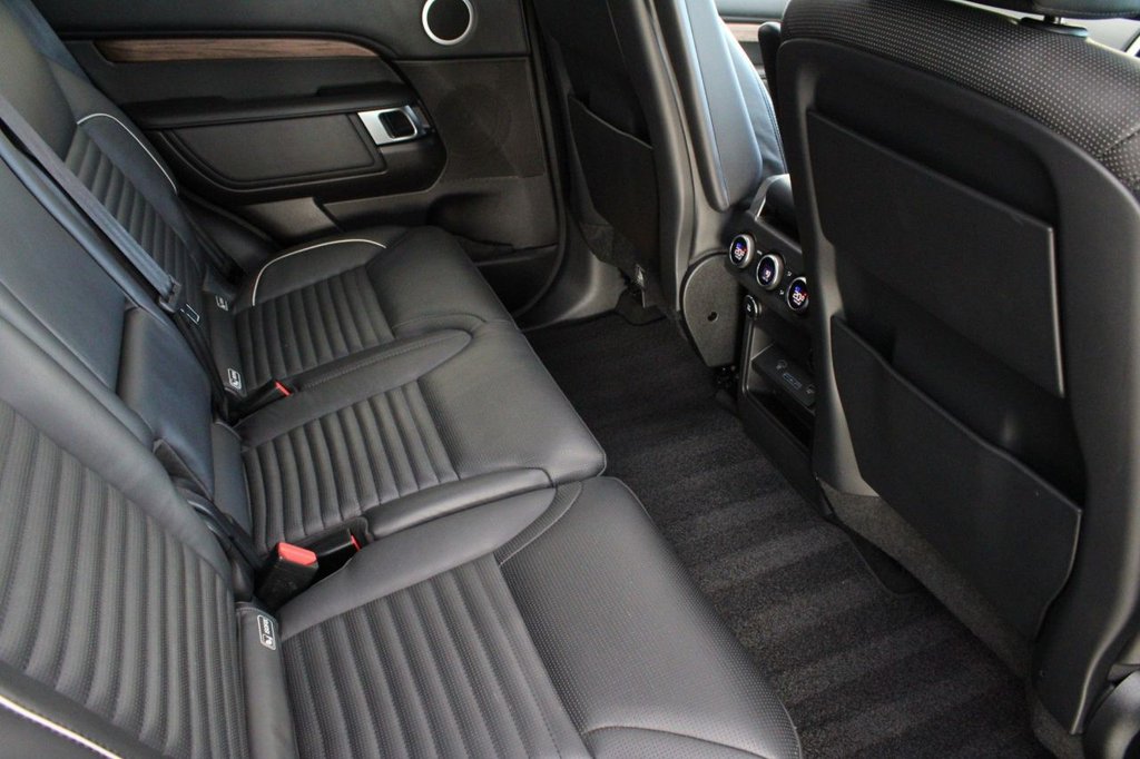 Used Land Rover Discovery 2018 for sale - 76631674: Photo 12