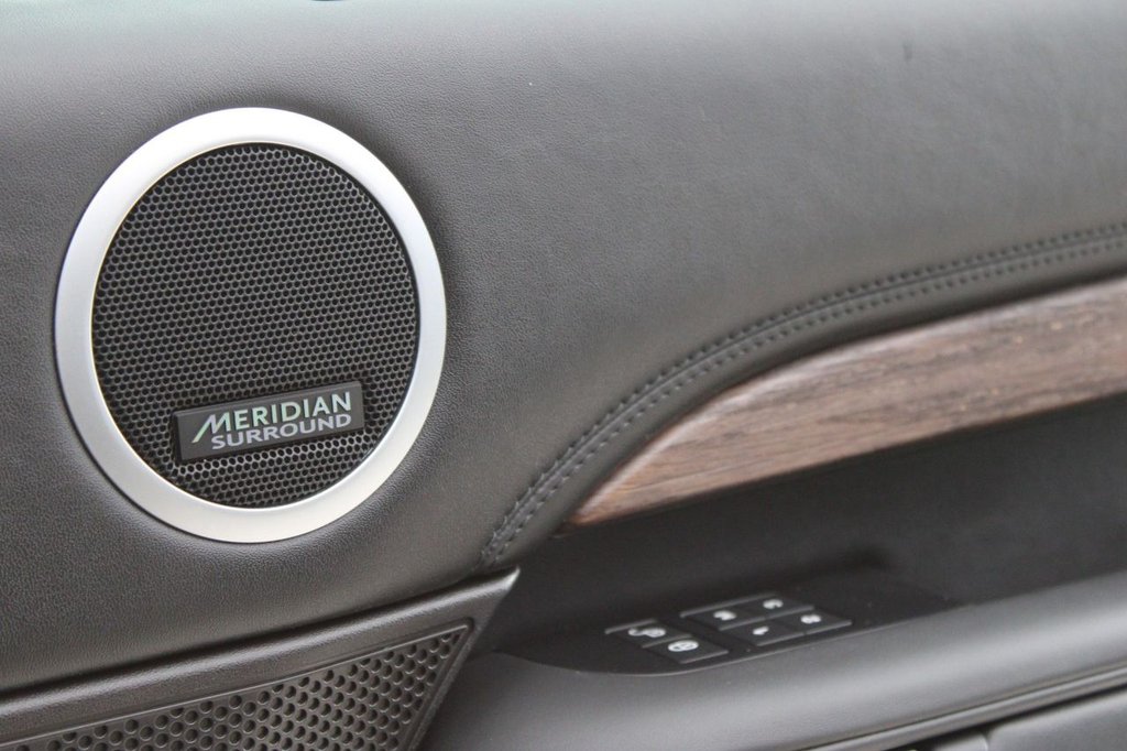 Used Land Rover Discovery 2018 for sale - 76631674: Photo 15