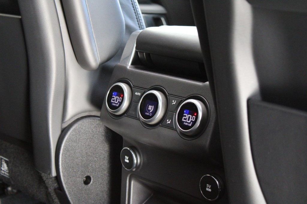 Used Land Rover Discovery 2018 for sale - 76631674: Photo 23