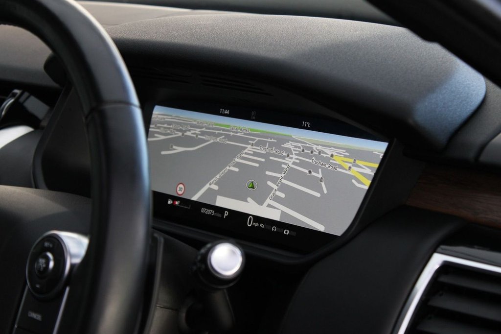 Used Land Rover Discovery 2018 for sale - 76631674: Photo 9