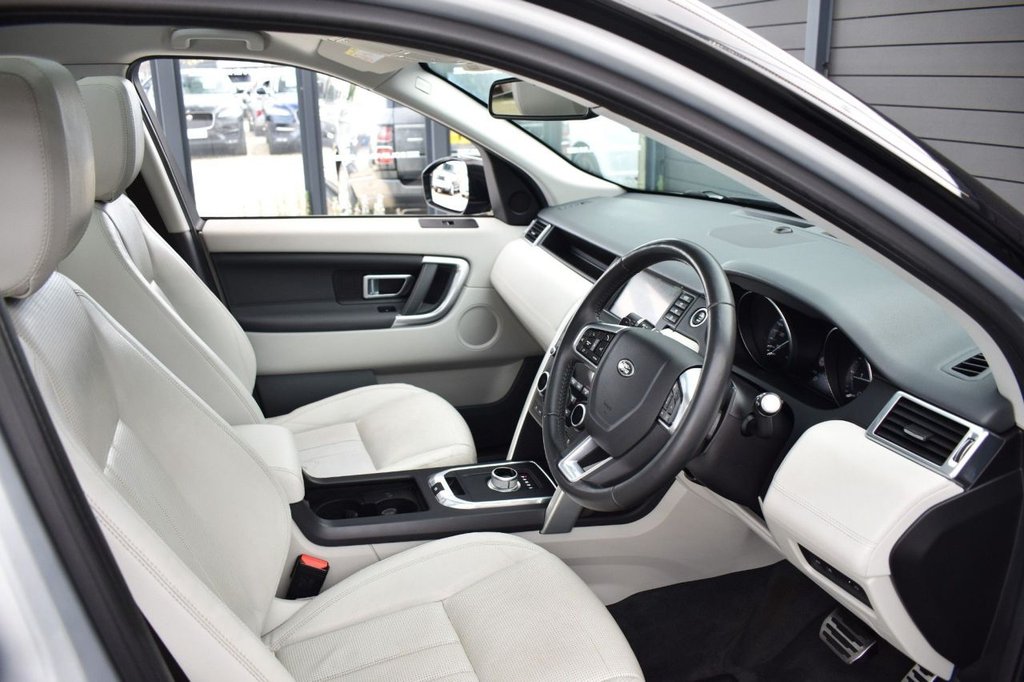 Used Land Rover Discovery Sport 2016 for sale - 78199968: Photo 20