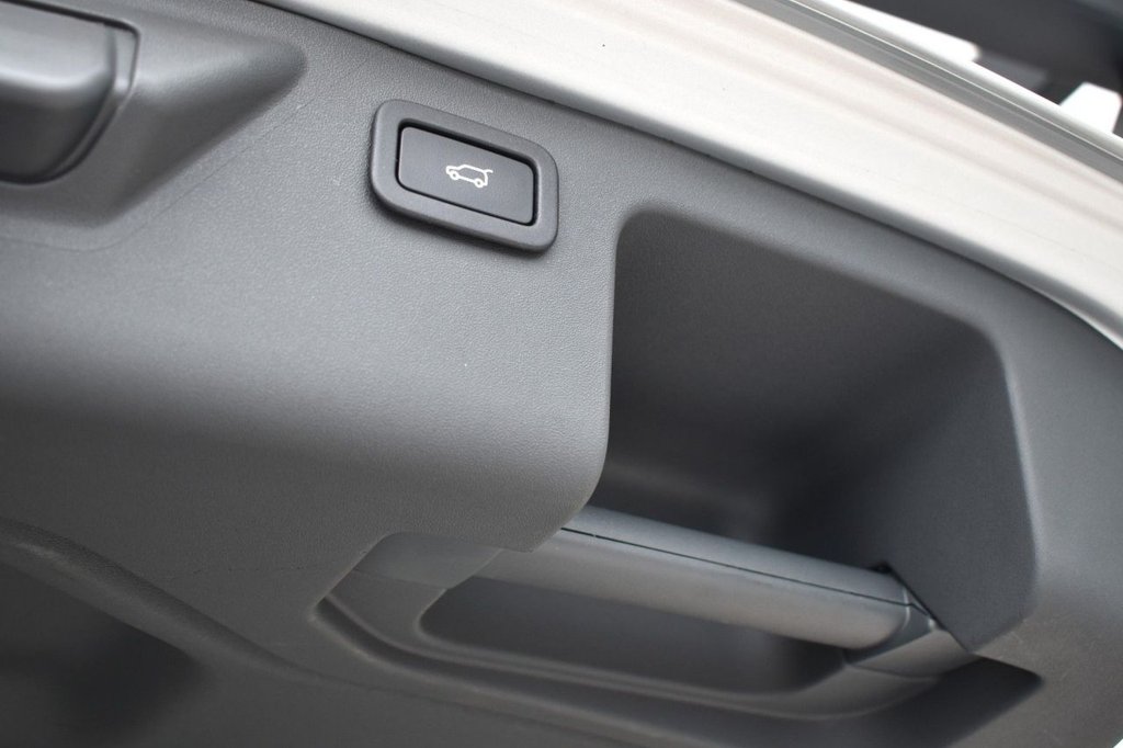 Used Land Rover Discovery Sport 2016 for sale - 78199968: Photo 33