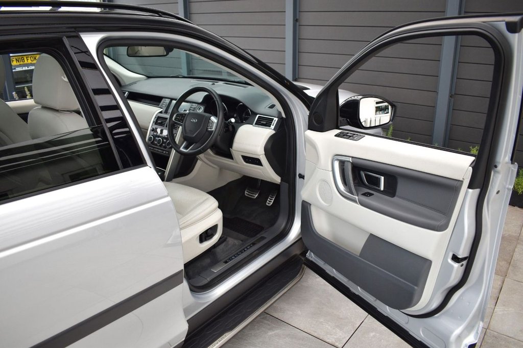 Used Land Rover Discovery Sport 2016 for sale - 78199968: Photo 36