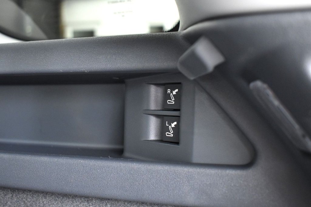 Used Land Rover Discovery Sport 2016 for sale - 78199968: Photo 47