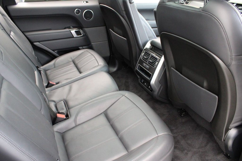 Used Land Rover Range Rover Sport 2019 for sale - 76334033: Photo 10
