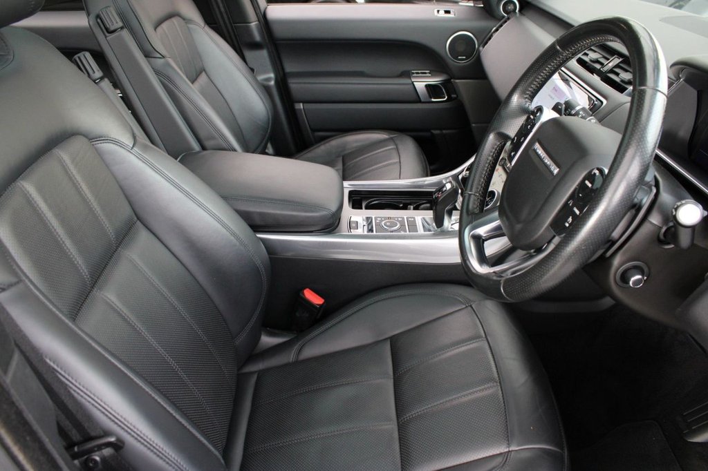 Used Land Rover Range Rover Sport 2018 for sale - 76333530: Photo 12