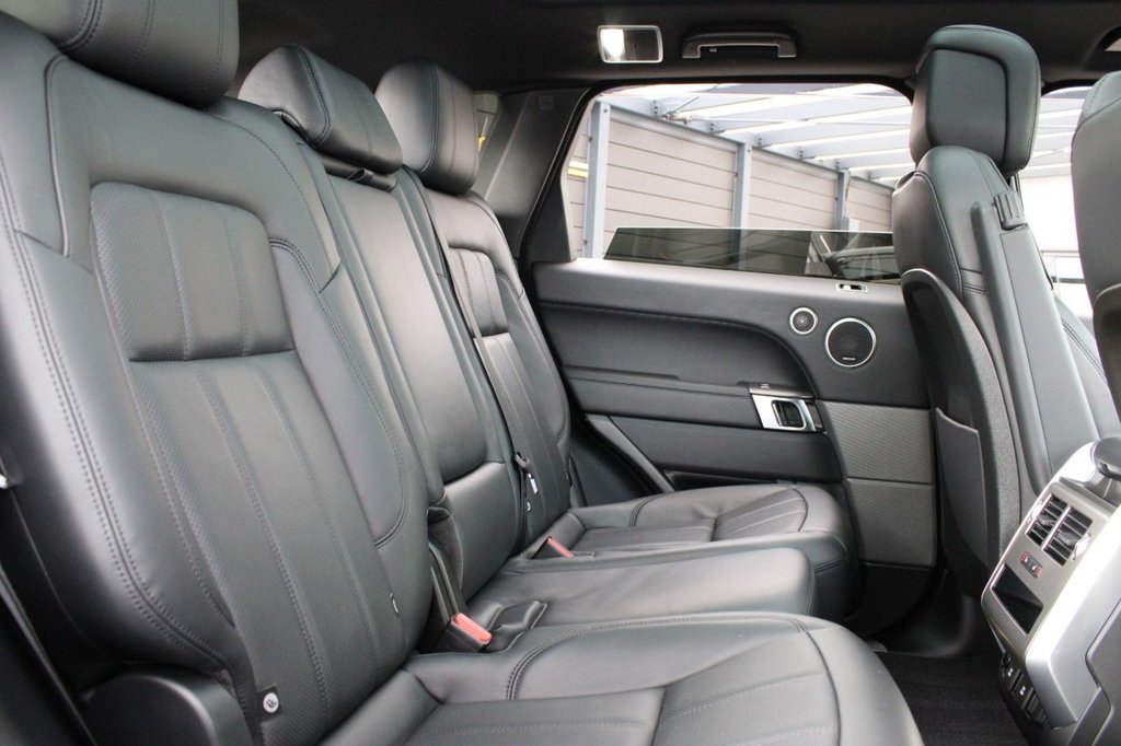 Used Land Rover Range Rover Sport 2018 for sale - 76333530: Photo 6